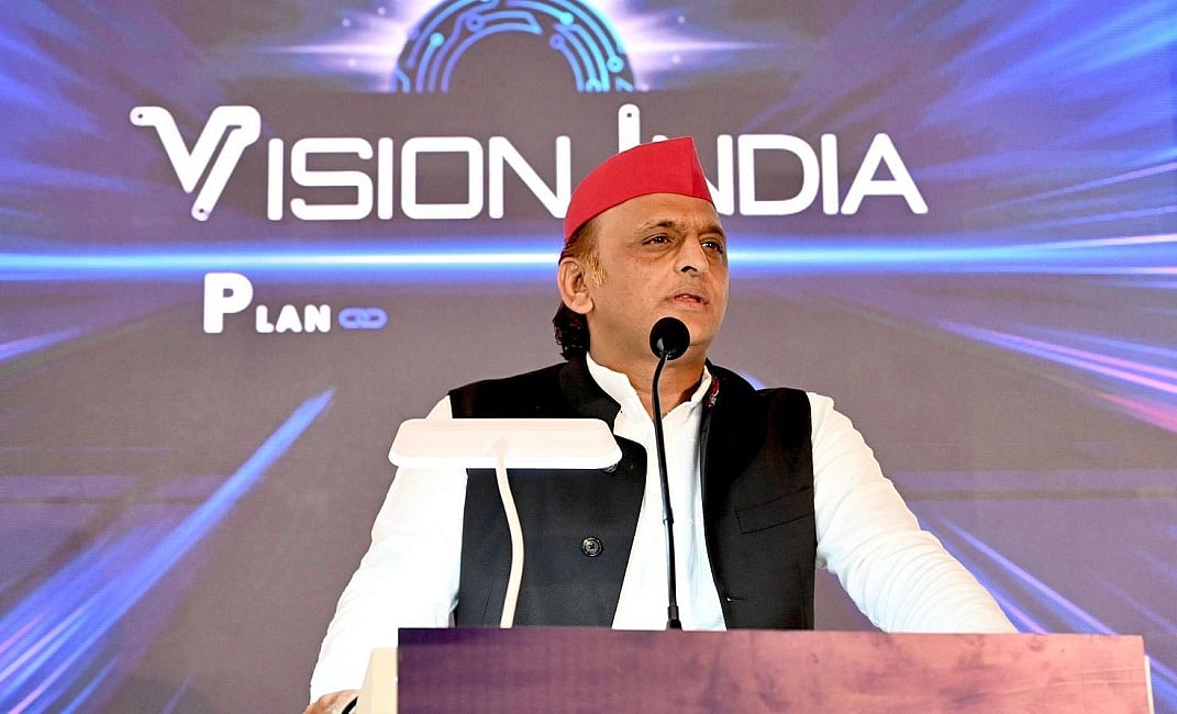 बीजेपी सरकार ने शिक्षा और परीक्षा व्यवस्था को किया ध्वस्त, पेपर लीक से युवाओं का भविष्य बर्बाद: अखिलेश यादव