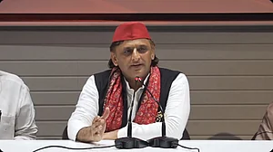 बीजेपी के लिए 'नेशन फर्स्ट' नहीं, 'डोनेशन फर्स्ट' है... अखिलेश यादव ने राम मंदिर दान चोरी पर साधा निशाना