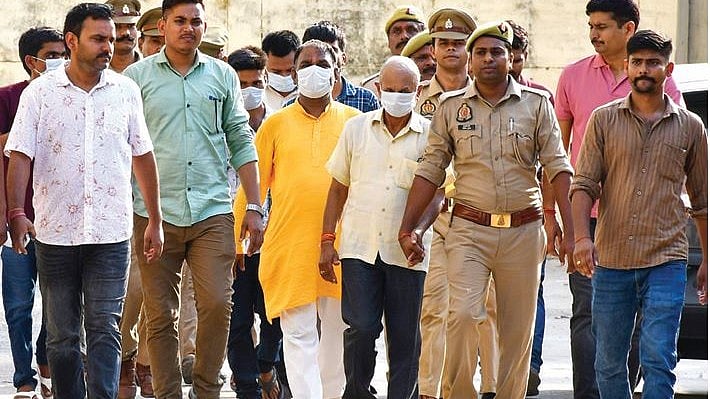 निशाने पर 'दूसरों' की धार्मिक आजादी