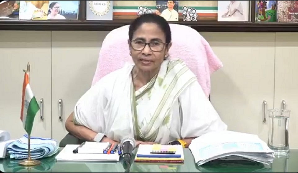 ममता ने चंद्रिमा भट्टाचार्य के आरोपों पर किया पलटवार, सीधे बीजेपी में शामिल होकर मुकाबला करने की दी चुनौती