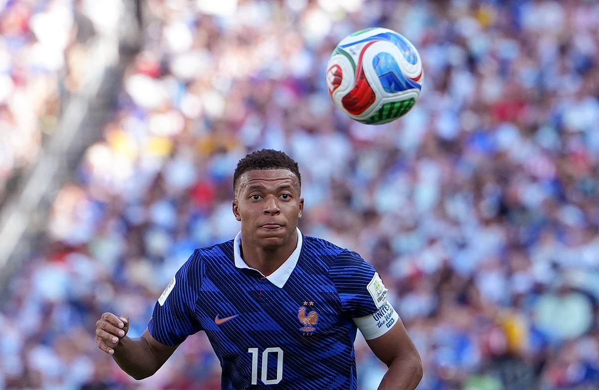 FIFA WC 2026: नस्लीय टिप्पणी पर पराग्वे के सांसद पर भड़के एम्बाप्पे