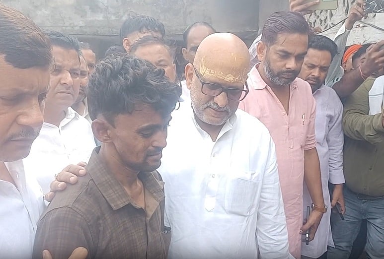चंदौली हादसा: कांग्रेस ने योगी सरकार पर उठाए सवाल