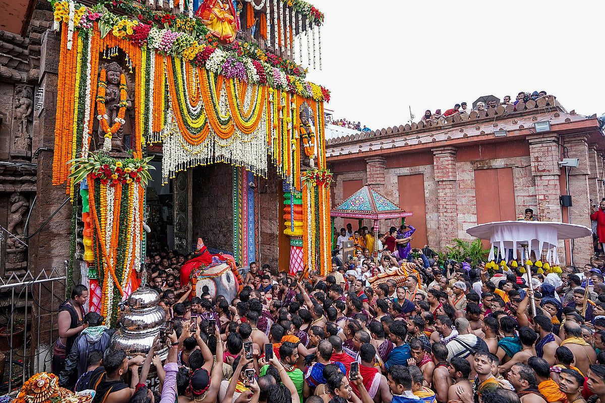 बड़ी खबर LIVE: ओडिशा के पुरी रथ यात्रा के दौरान भगदड़ जैसी स्थिति में एक व्यक्ति की मौत