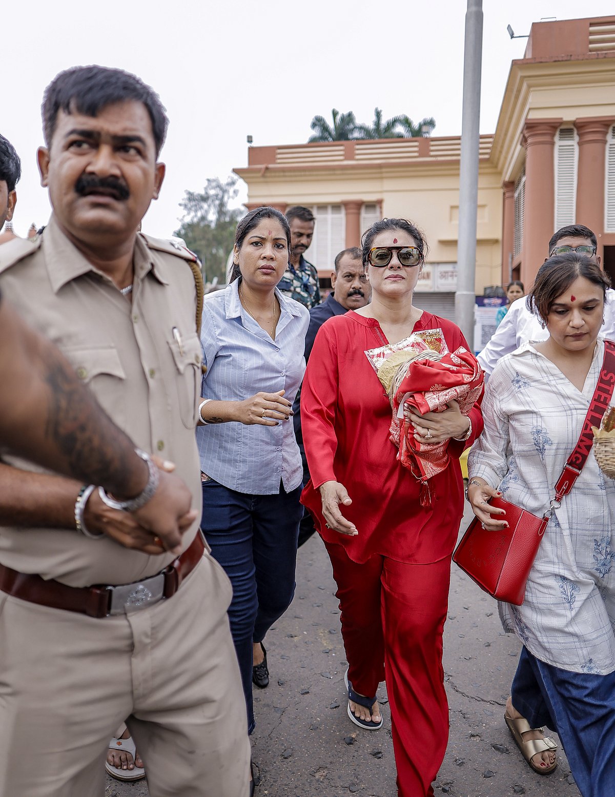 सिनेजीवन: बादशाह ने बताई शोहरत की असली कीमत और जैकलीन फर्नांडिस का एआई अवतार लॉन्च
