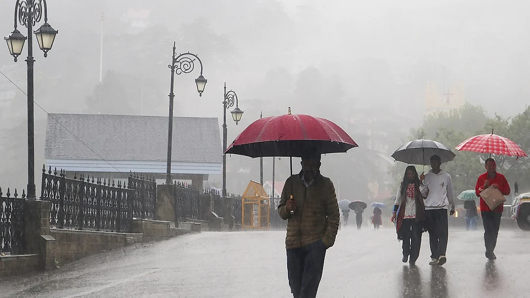 हिमाचल प्रदेश में 22 जुलाई तक भारी बारिश का अलर्ट, कई जिलों में भूस्खलन और बाढ़ का खतरा