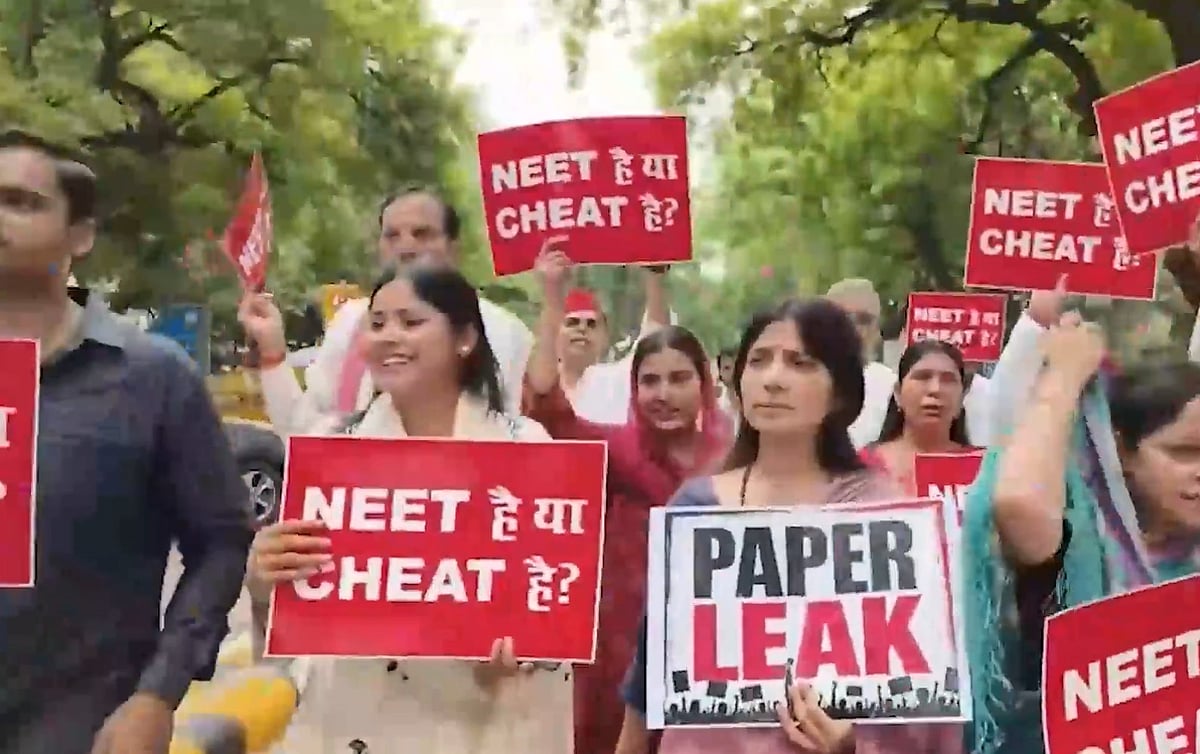 विपक्ष के सांसदों ने लगाया सरकार पर आरोप, कहा-'देश में युवा और किसान परेशान