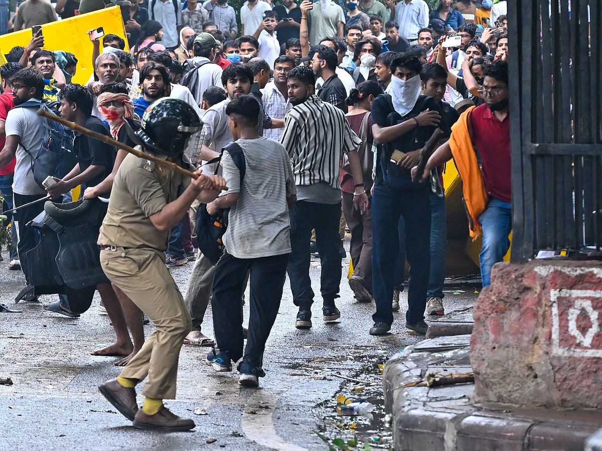 CJP प्रदर्शन हिंसा मामले में दिल्ली पुलिस ने अब तक 10 एफआईआर की दर्ज, कई वीडियो की भी हो रही है जांच