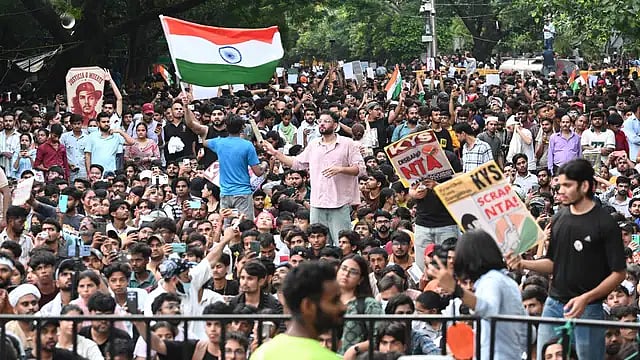 तूलिका, व्यंग्य और विरोध के रंगों का कैनवास बना जंतर-मंतर, छात्रों ने कला को बनाया आंदोलन की आवाज (फोटो: सोशल मीडिया)