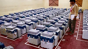 मध्य प्रदेश: दतिया उपचुनाव के लिए 30 जुलाई को वोटिंग, करीब 2.20 लाख वोटर 21 उम्मीदवारों के भाग्य का करेंगे फैसला