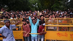 पेपर लीक पर प्रदर्शन मामला: बिहार के व्यक्ति का दावा- 'मैं रूस में था, फिर भी मेरे खिलाफ दर्ज कर दी गई FIR'