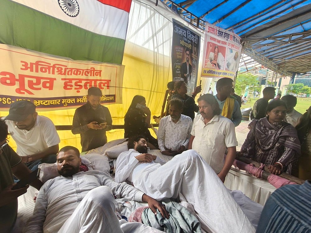 झारखंड सरकार से वार्ता के लिए छात्रों ने 11 सदस्यीय प्रतिनिधिमंडल घोषित किया, दो पत्रकार और एक वकील भी शामिल