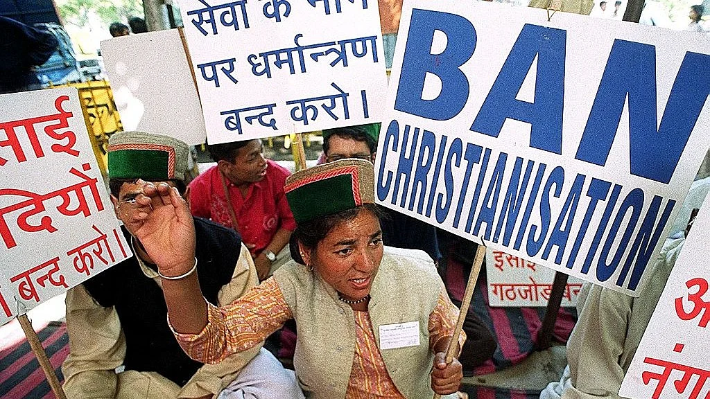 आकार पटेल / ऐसी समस्या का समाधान कर रहे हैं भारत के धर्मांतरण कानून, जिसका अस्तित्व है ही नहीं