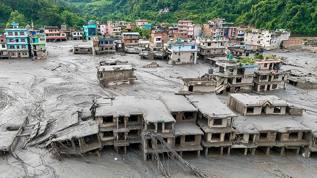 132 साल पहले हिमालय में आई आपदा से हम नेपाल में आई अचानक बाढ़ के बारे में क्या सीख सकते हैं!