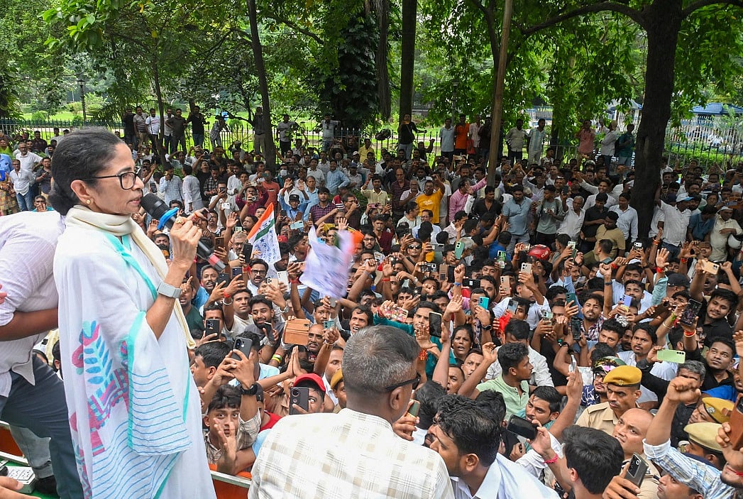 ममता बनर्जी का दावा- बीजेपी की ज्यादतियों से बंगाल में TMC की बहुत जल्द वापसी होगी