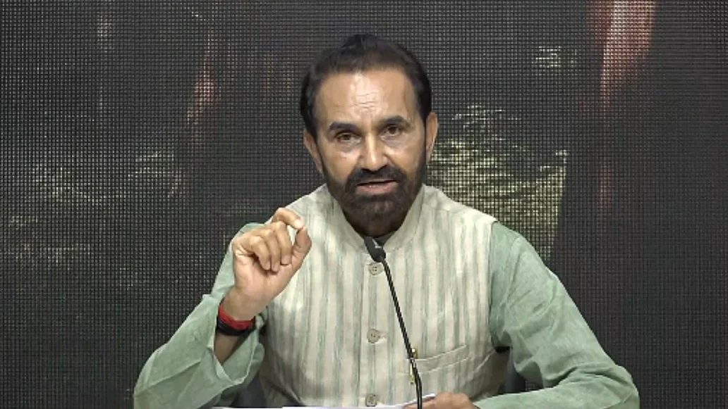 मोदी सरकार की ‘समुद्र मंथन’ योजना का मकसद अडानी समूह को लाभ पहुंचाना, तुरंत रद्द की जाएः कांग्रेस