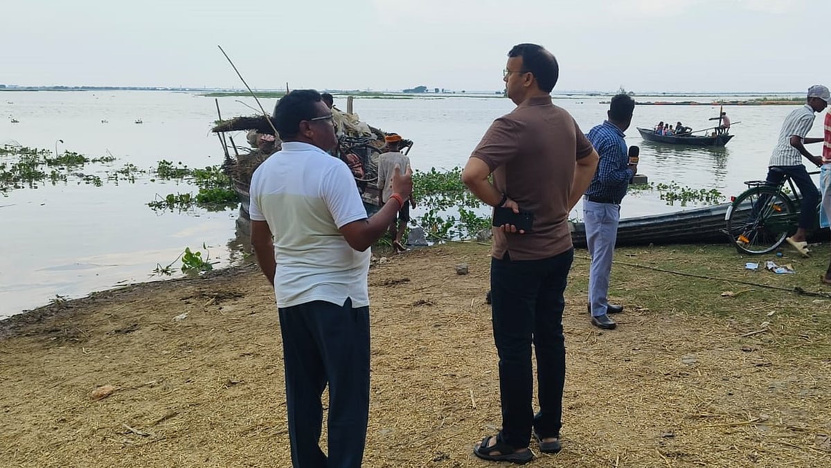 मूसलाधार बारिश से झारखंड बेहाल, गंगा सहित कई नदियां खतरे के निशान के ऊपर, कई जिलों में बाढ़ जैसे हालात