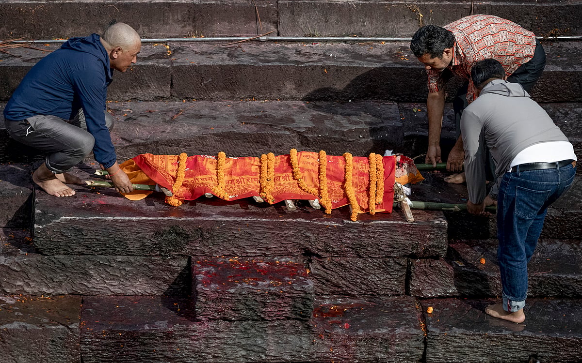 नेपाल त्रासदी अपडेट: बाढ़ से मरने वालों की संख्या बढ़कर 1,127 हुई, हजारों लापता लोगों की तलाश जारी