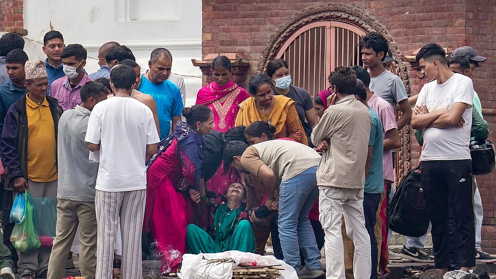 नेपाल त्रासदीः अब तक 1252 शव बरामद, 95 की हो पाई शिनाख्त, चितवन में सबसे ज्यादा मौतें, बारिश से फिर बाढ़ का खतरा