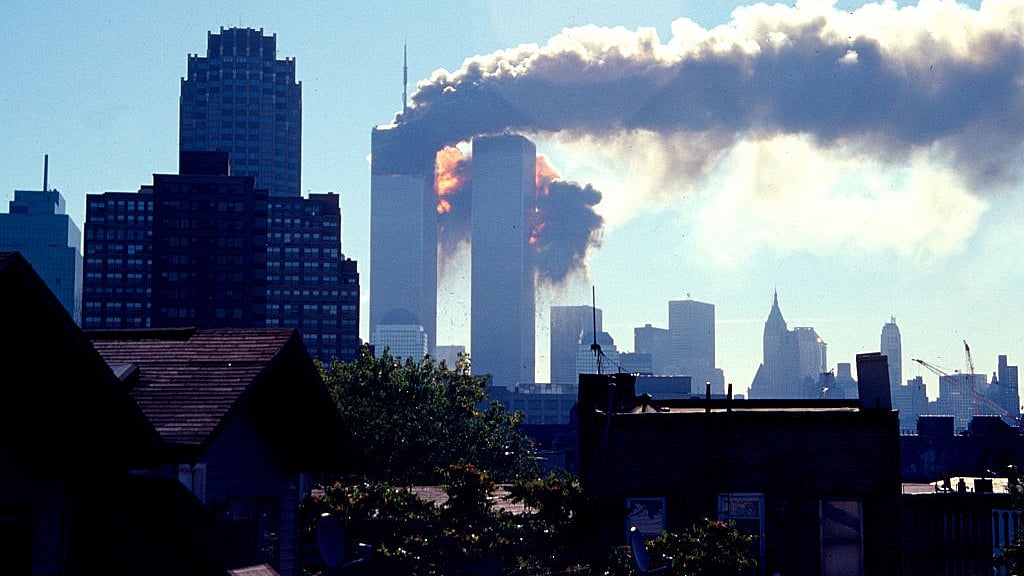 11 सितंबर 2001 को न्यूयॉर्क में बड़ा आतंकी हमला हुआ था (फोटो - Getty Images)