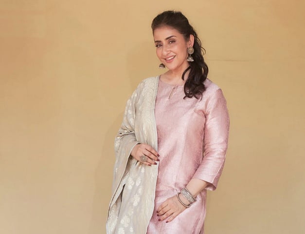 सिनेजीवन: दिल्ली हादसे पर सोनू सूद ने सरकार को दी नसीहत और रिलीज हुआ आशा भोसले का आखिरी गाना