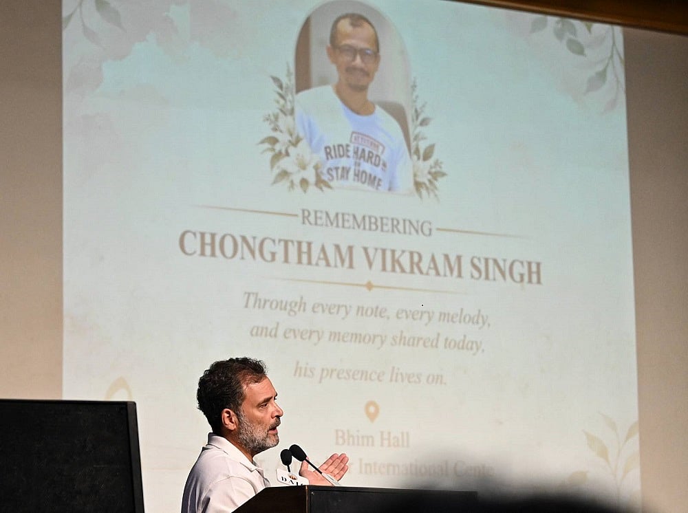 राहुल गांधी ने मणिपुरी संगीतकार को दी श्रद्धांजलि