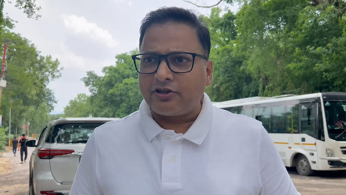 'यूपी में अपराधियों को मिल रहा सत्ता का संरक्षण', गोंडा हत्याकांड पर समाजवादी पार्टी का योगी सरकार पर हमला