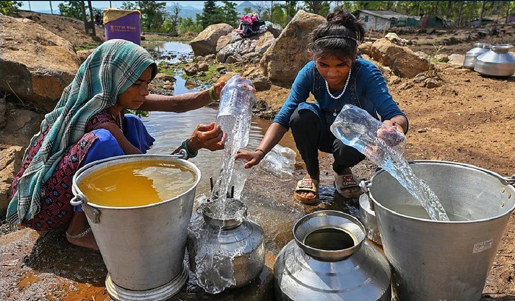 प्रधानमंत्री के ‘हर घर जल’ के दावे दूषित पानी में बह गए, खड़गे ने गुजरात में पेयजल की हालत पर बीजेपी को घेरा