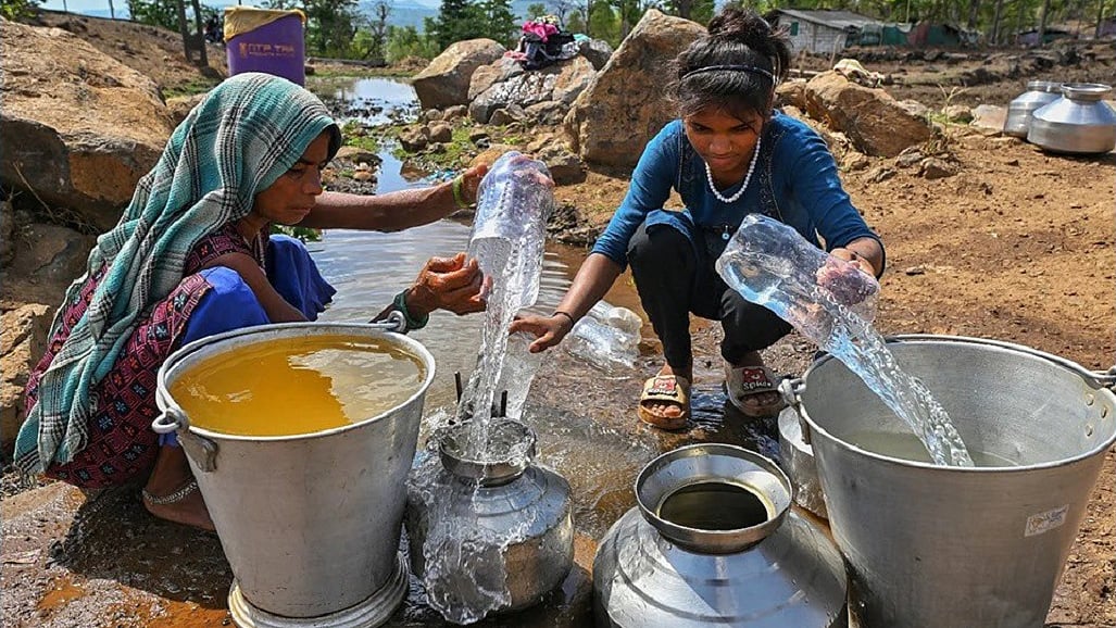 प्रधानमंत्री के ‘हर घर जल’ के दावे दूषित पानी में बह गए, खड़गे ने गुजरात में पेयजल की हालत पर बीजेपी को घेरा