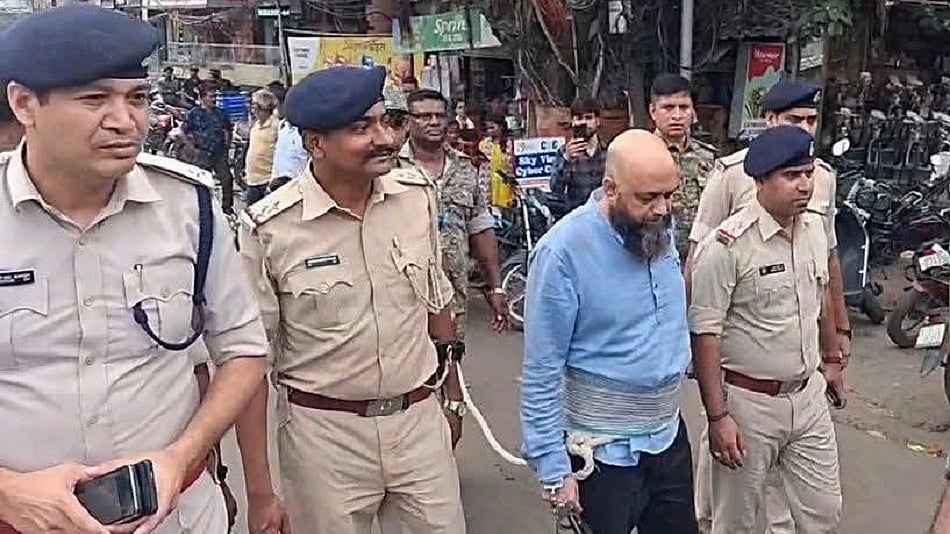 दुबई भागने की फिराक में था गैंगस्टर प्रिंस खान का भाई बंटी, धनबाद पुलिस ने कोलकाता एयरपोर्ट से किया गिरफ्तार