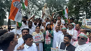झारखंड में कांग्रेस ने जनगणना फॉर्म में OBC कॉलम की मांग को लेकर मार्च निकाला, पीएम मोदी पर साधा निशाना (फोटो: @INCJharkhand_)