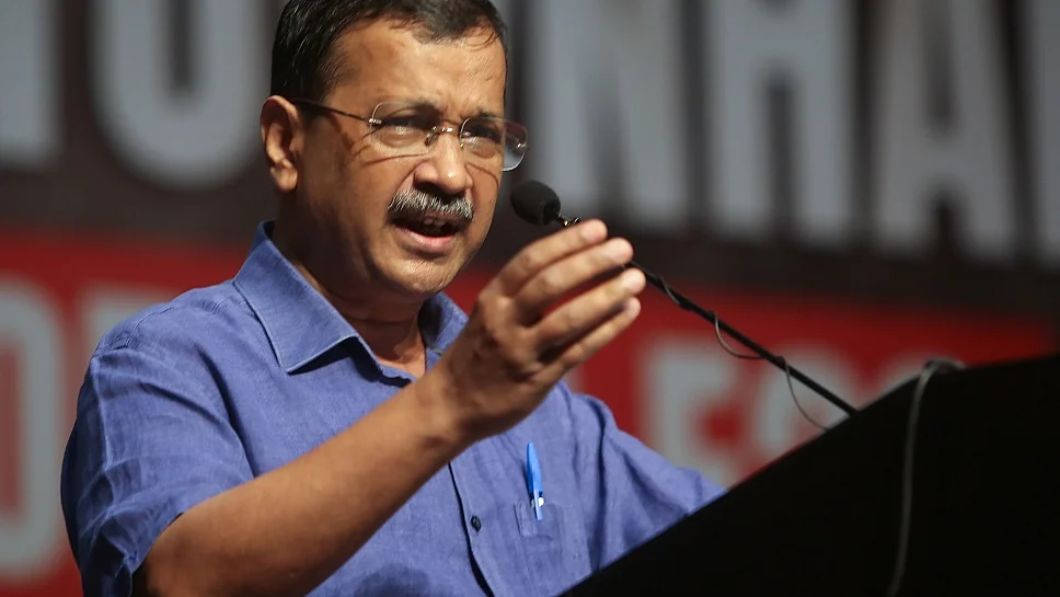 दिल्ली में SIR के तहत अरविंद केजरीवाल और परिवार के पांच सदस्यों को नोटिस, आप ने बीजेपी पर साधा निशाना