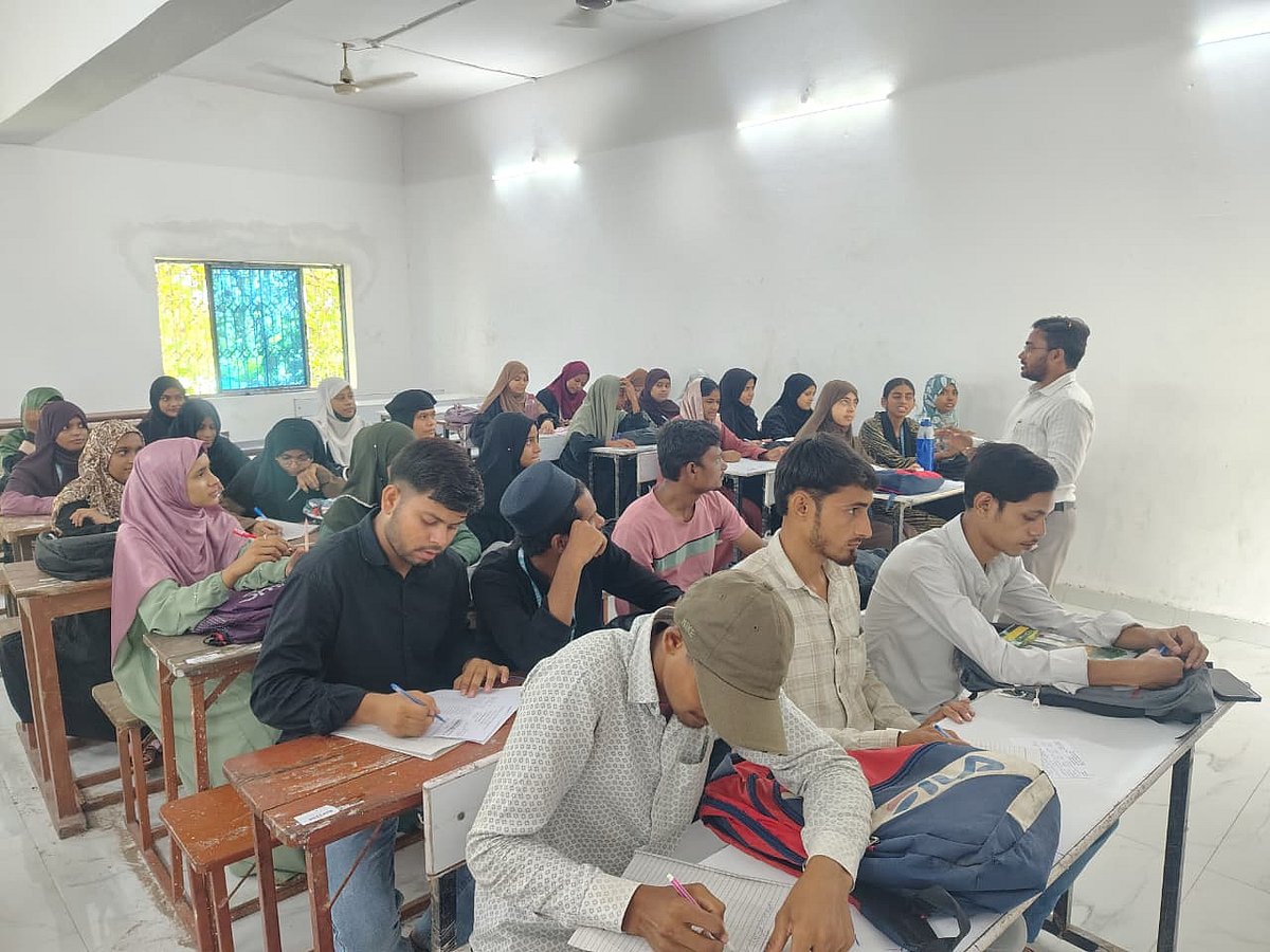 इंटरव्यू: ‘हम राष्ट्र के निर्माता हैं, हमारी जिम्मेदारी बड़ी है और जवाबदेही अधिक’, डॉ. मोहम्मद मिनहाजुद्दीन