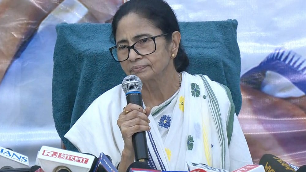 कलकत्ता हाईकोर्ट से ममता बनर्जी गुट को बड़ी राहत, TMC के 3 खातों का इस्तेमाल जारी रखने का अधिकार बरकरार