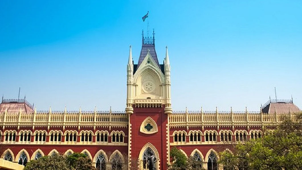 कलकत्ता हाईकोर्ट ने ऋतब्रत गुट को ‘लिफाफा’ सिंबल देने पर चुनाव आयोग को लगाई फटकार, निष्पक्ष रहने की दी नसीहत