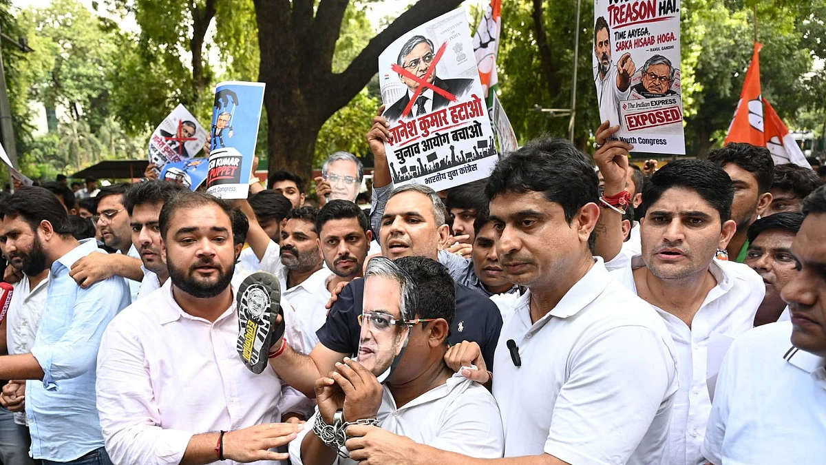 ज्ञानेश कुमार के खिलाफ कांग्रेस का जोरदार प्रदर्शन, देश भर में सड़क पर उतरे कार्यकर्ता, CEC के इस्तीफे की मांग (फोटो: विपिन)