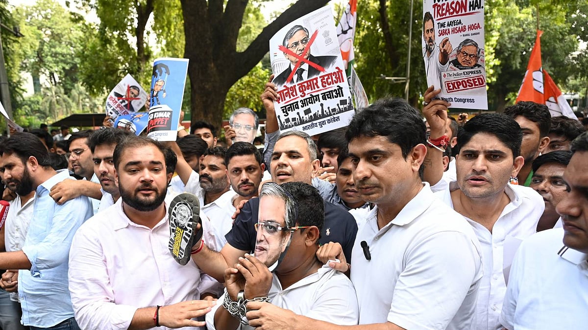 ज्ञानेश कुमार के खिलाफ कांग्रेस का जोरदार प्रदर्शन, देश भर में सड़क पर उतरे कार्यकर्ता, CEC के इस्तीफे की मांग (फोटो: विपिन)