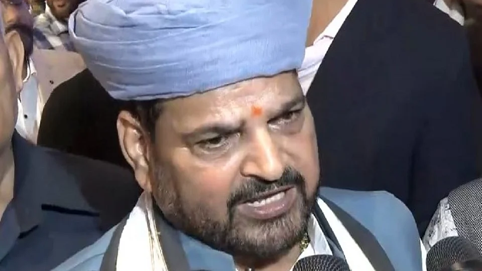 बृजभूषण शरण सिंह की मुश्किल बढ़ी, महिला पहलवानों ने यौन उत्पीड़न केस में निचली अदालत के फैसले को दी चुनौती