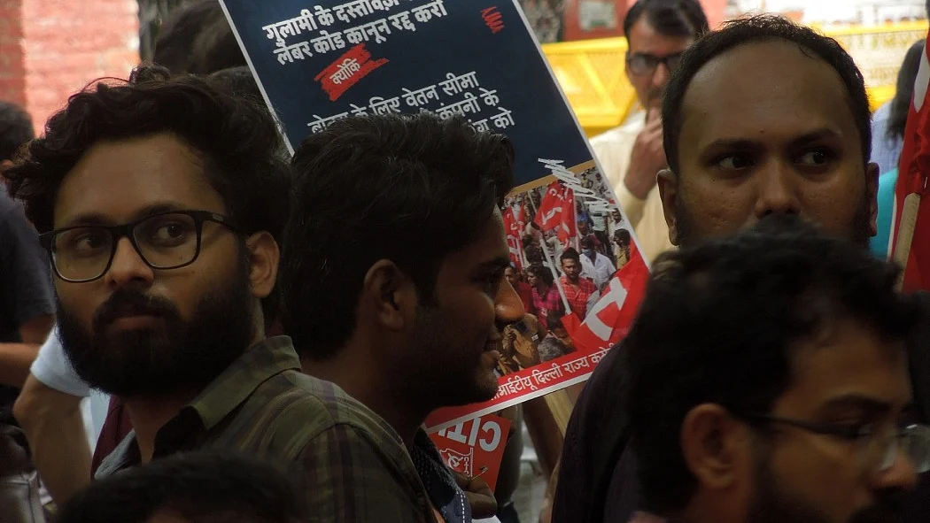 बेकारी से जूझता तथाकथित विकसित भारत, 'उत्तम प्रदेश' में तो युवाओं का सबसे बुरा हाल