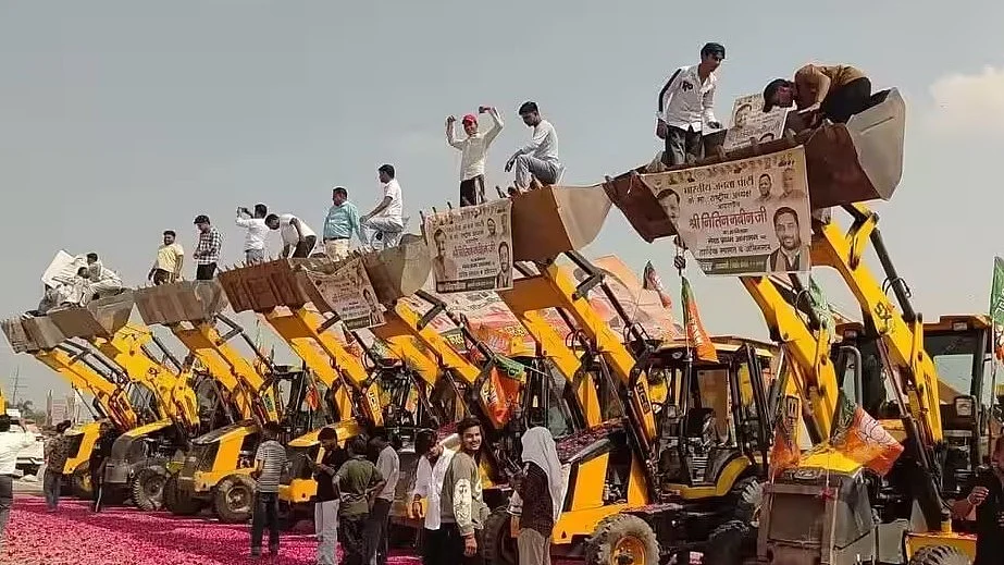 उत्तर प्रदेश: बुलडोज़र की उलटी पड़ती चाल और हताशा
