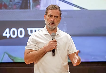 बड़ी खबर LIVE: प्रवेश वर्मा के थप्पड़ कांड पर राहुल गांधी बोले- बीजेपी को वोटर से डर लगना बंद हो गया है 