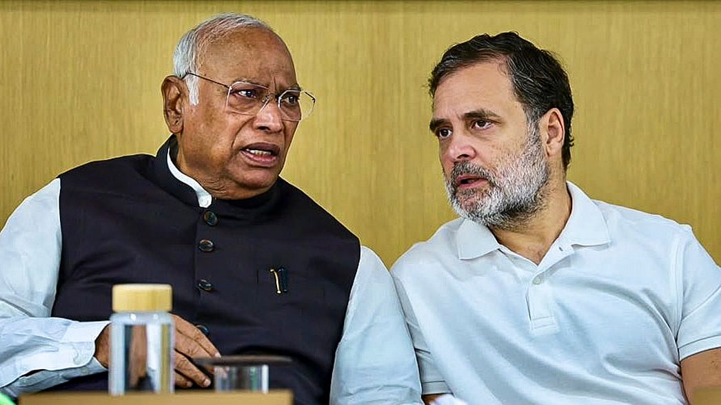 चुनावों में हो रही है ‘मैच फिक्सिंग’, कांग्रेस को प्रतिरोध जारी रखना चाहिए, राहुल गांधी का CWC में स्पष्ट संदेश