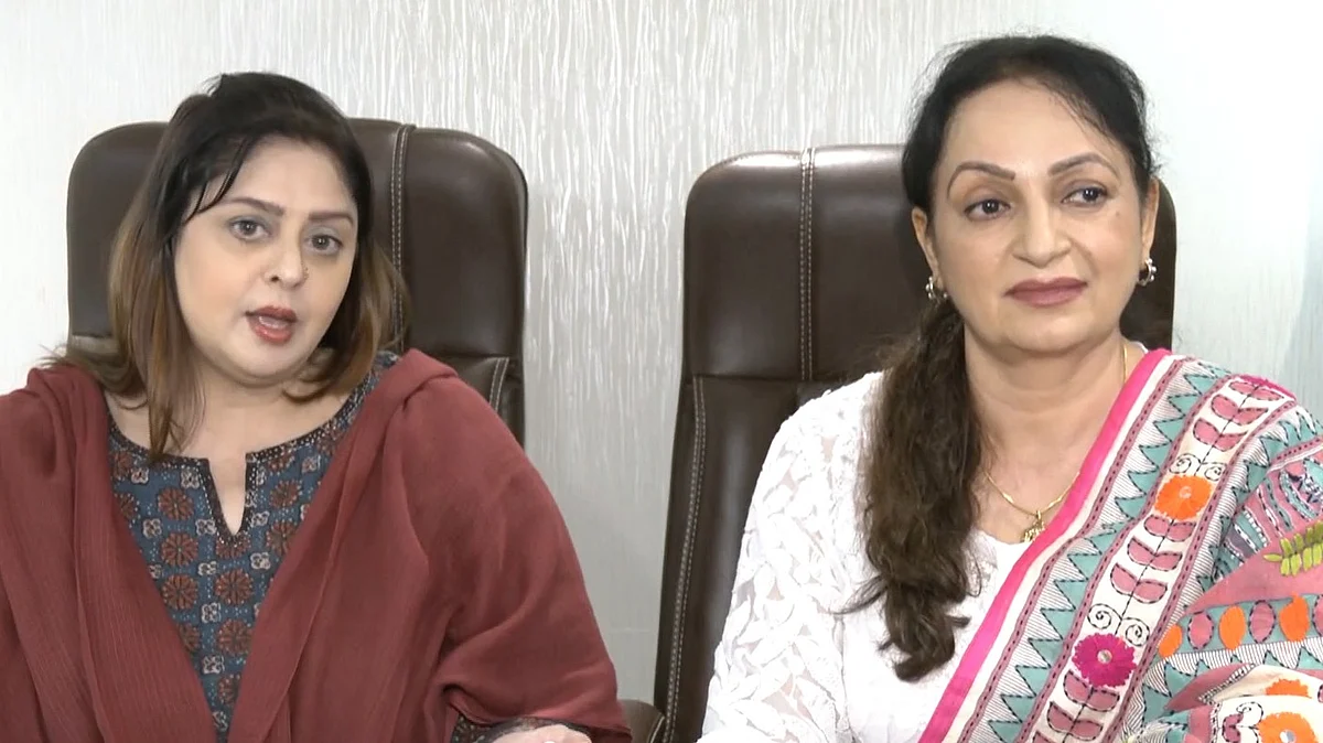उपासना सिंह-नगमा का पूनम ढिल्लों-पद्मिनी कोल्हापुरे पर गंभीर आरोप