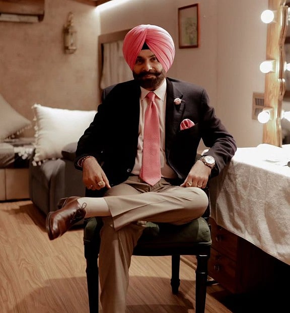 सिनेजीवन: अर्जुन रामपाल ने मां के बर्थडे पर शेयर की इमोशनल पोस्ट और नुसरत भरूचा के रीढ़ की हड्डी में हुआ फ्रैक्चर