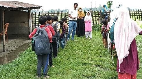इंटरव्यू: दिल्ली में रहकर बिहार के सुपौल ज़िला स्थित स्कूलों और मदरसों में उर्दू की सिंचाई कर रहे मोहम्मद मेहरबान अली