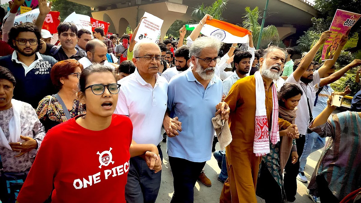 फोटो: @_YogendraYadav