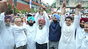 परगट सिंह ने पंजाब कांग्रेस अध्यक्ष का पदभार ग्रहण किया, बोले- 'असली ताकत किसानों और युवाओं में है'