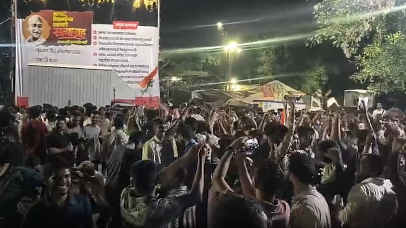 पेपर लीक मामला: पुणे के प्रदर्शनकारियों ने आंदोलन वापस लिया, छुट्टी पर गए MPSC चेयरमैन भीमनवार