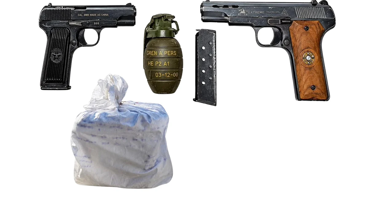 पंजाब पुलिस की बड़ी सफलता, ग्रेनेड और हथियारों के साथ 7 तस्कर गिरफ्तार (फोटो: @DGPPunjabPolice)