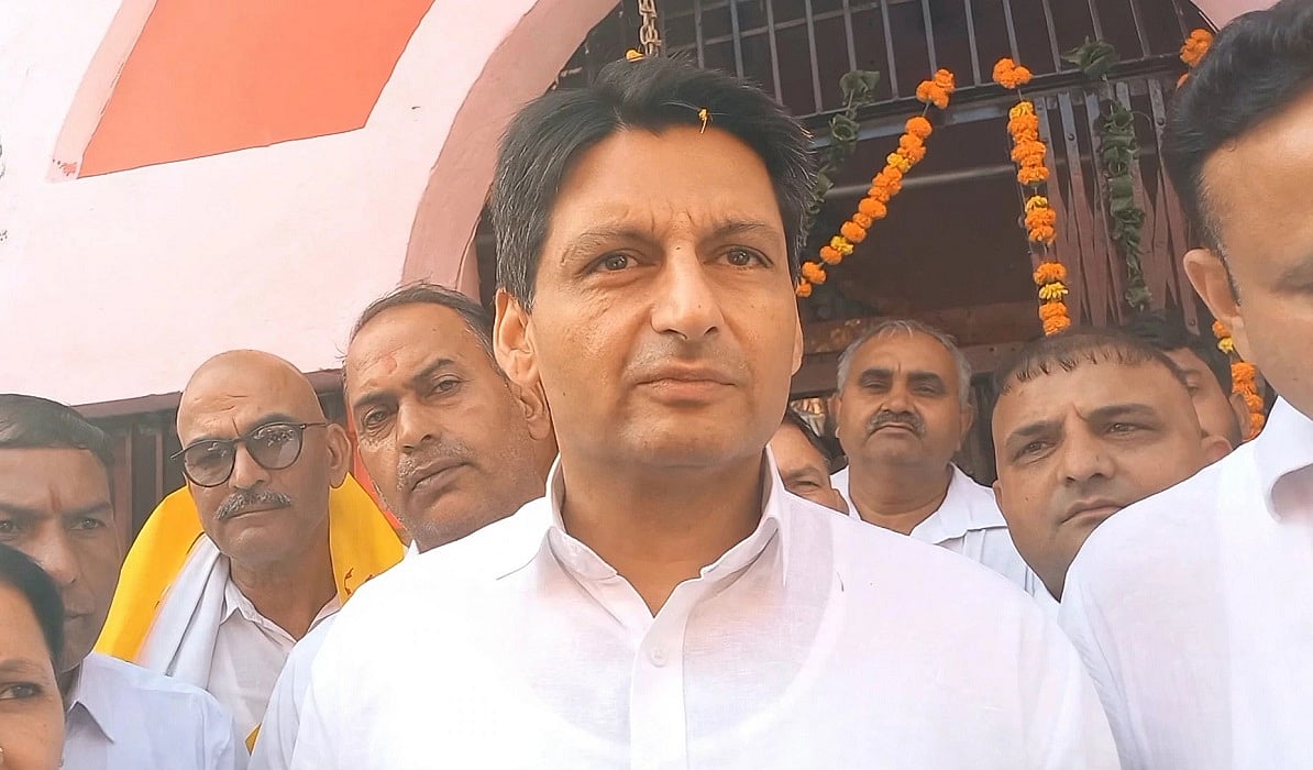 खड़गे का अपमान बर्दाश्त नहीं, सभा में घुसे आरएसएस कार्यकर्ता ने गलत किया, इनका यही आचरणः दीपेंद्र हुड्डा