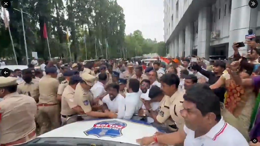दिल्ली में रैली के लिए आने से लोगों को रोका जा रहा है, मोदी और शाह बुरी तरह घबराए: कांग्रेस